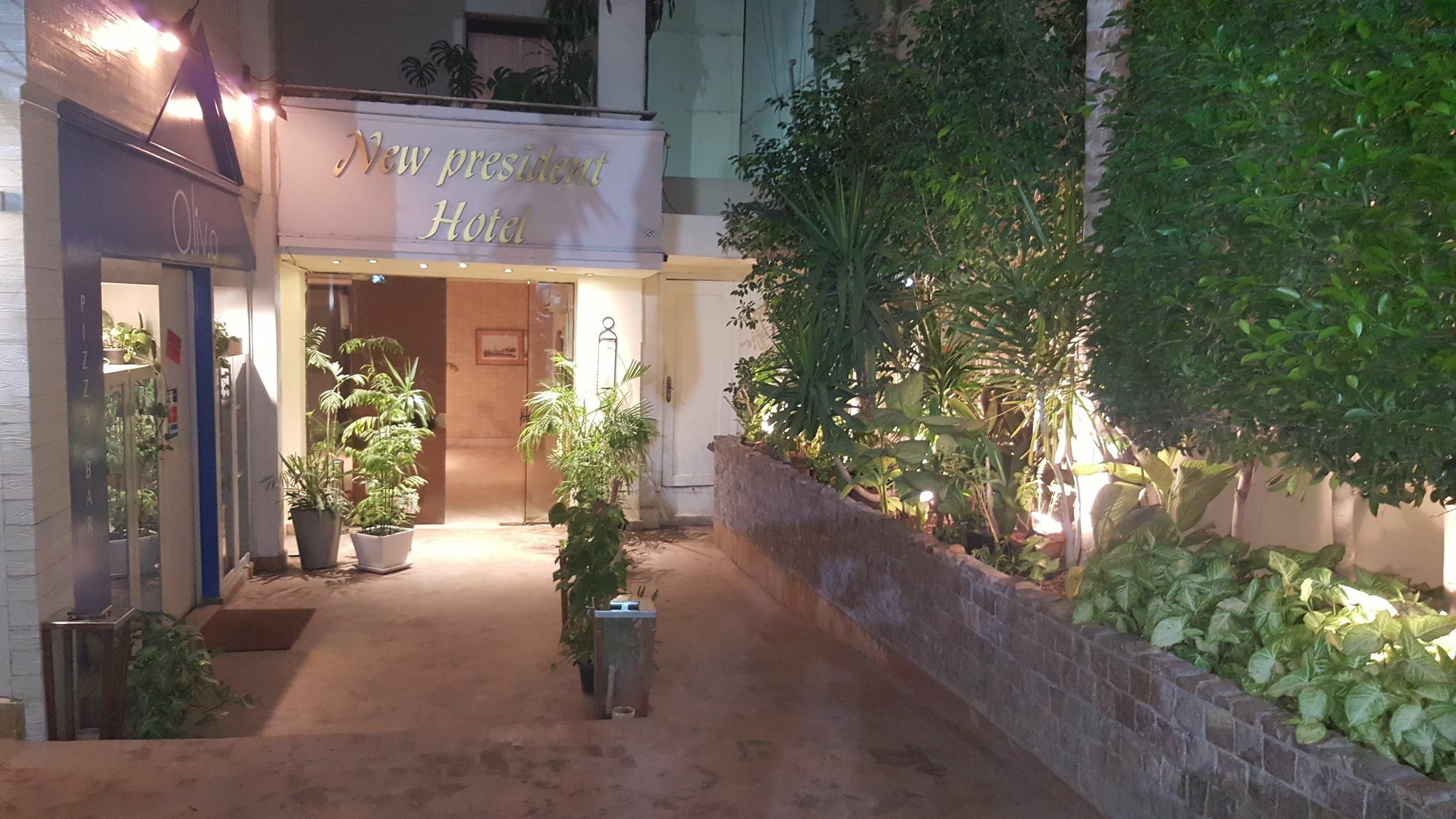 New President Hotel Cairo Giza Bagian luar foto